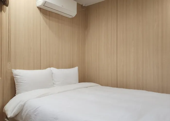 Check Apartment *
